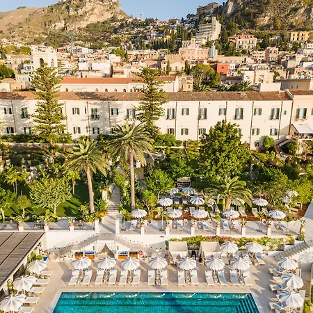 Semesteranläggning (resort) San Domenico Palace, Taormina, A Four Seasons